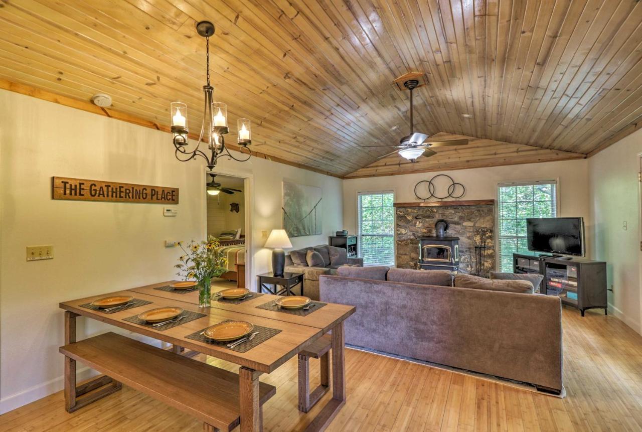 Creekside Hideaway With Fire Pit And Creek Access! Villa Mountain View Exteriör bild